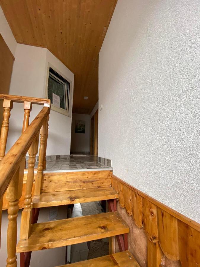 Bed And Breakfast Umoljani Luaran gambar