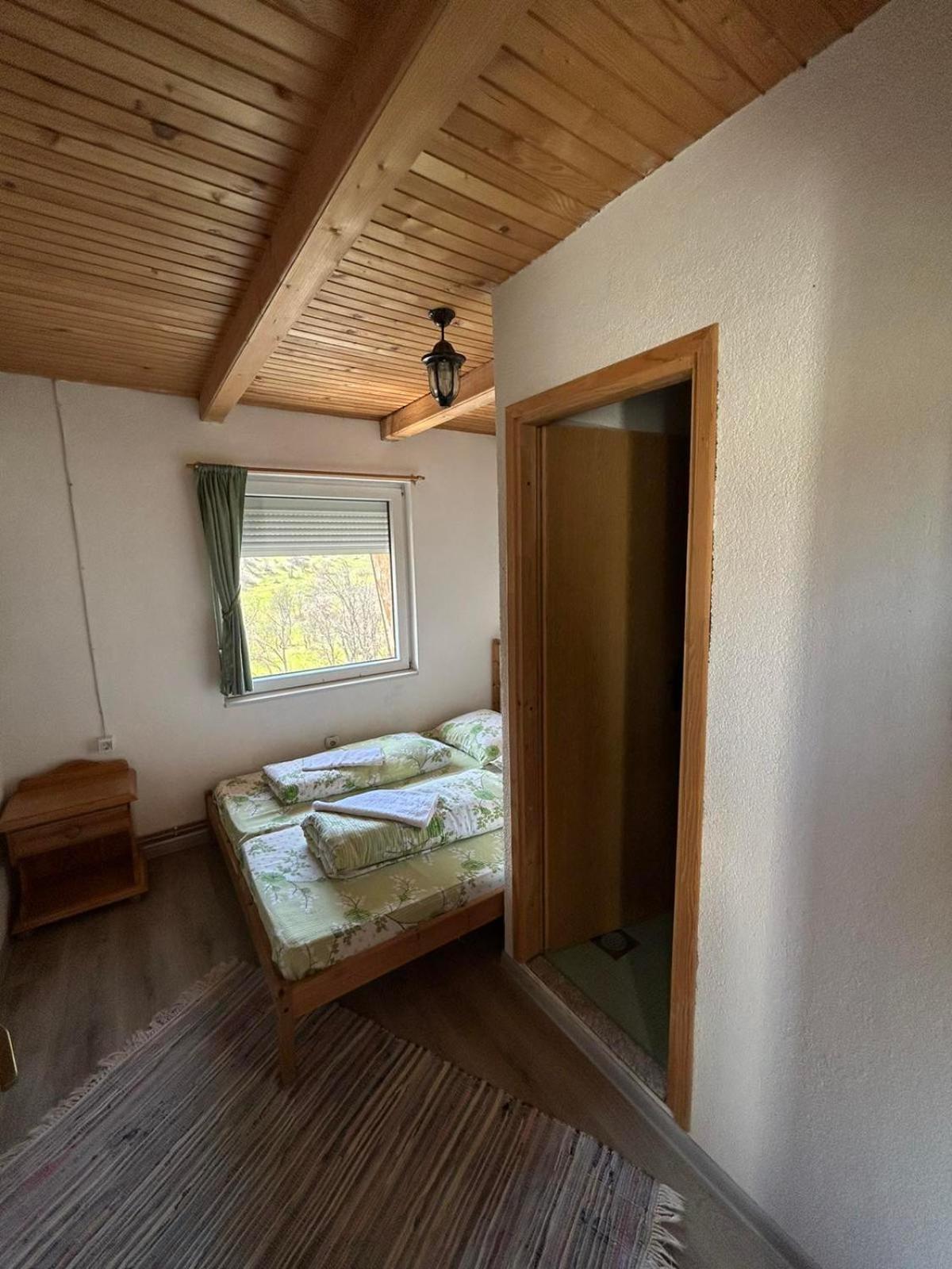 Bed And Breakfast Umoljani Bilik gambar